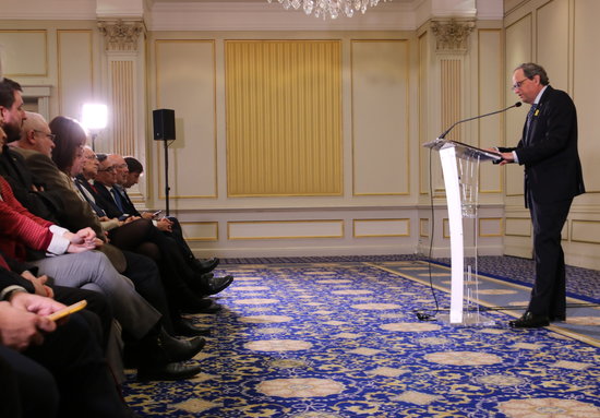 Catalan president Quim Torra speaks at a hotel in Brussels on February 19 2019 (by Blanca Blay)